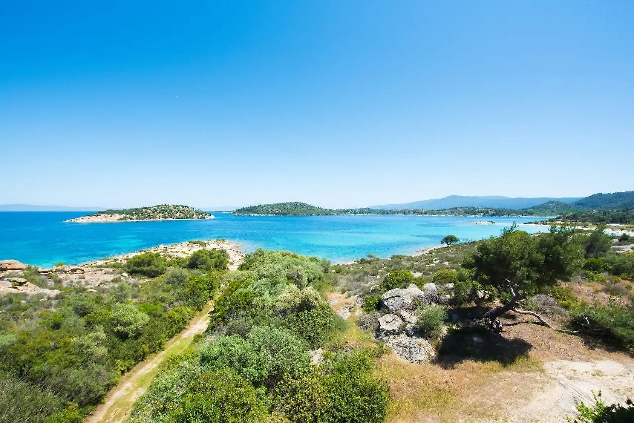 #Nereus Seafront Apts By Halu! Villas Ormos Panagias