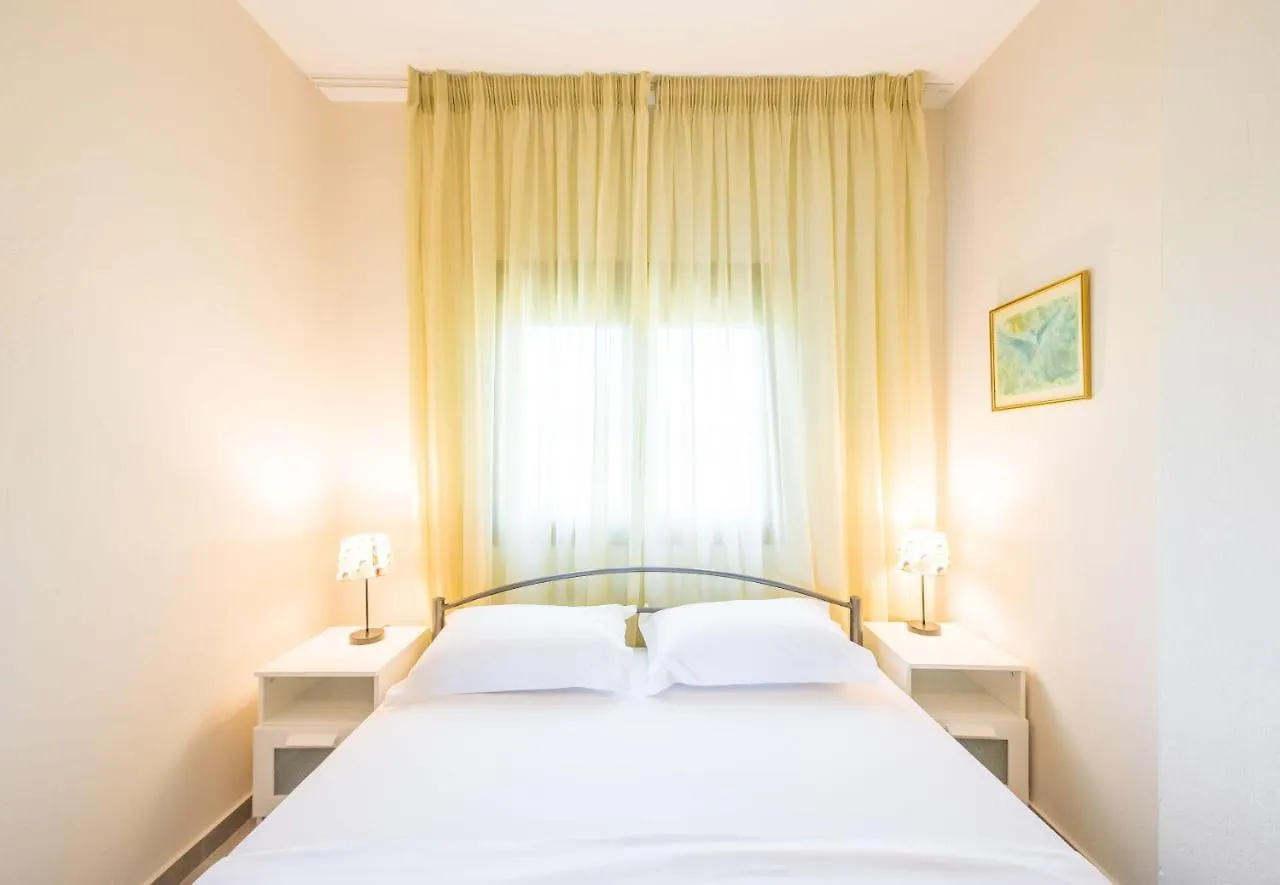 #Nereus Seafront Apts By Halu! Villas Ormos Panagias Greece