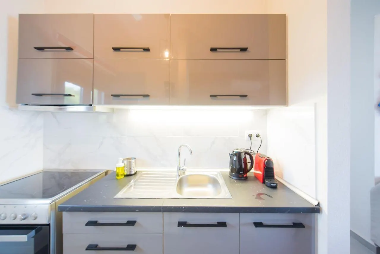 #Nereus Seafront Apts By Halu! Villas Ormos Panagias